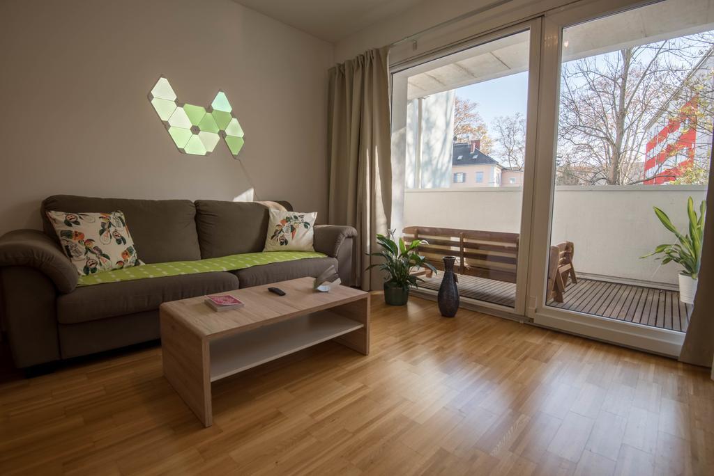 Appartements in Graz beim LKH Exterior foto